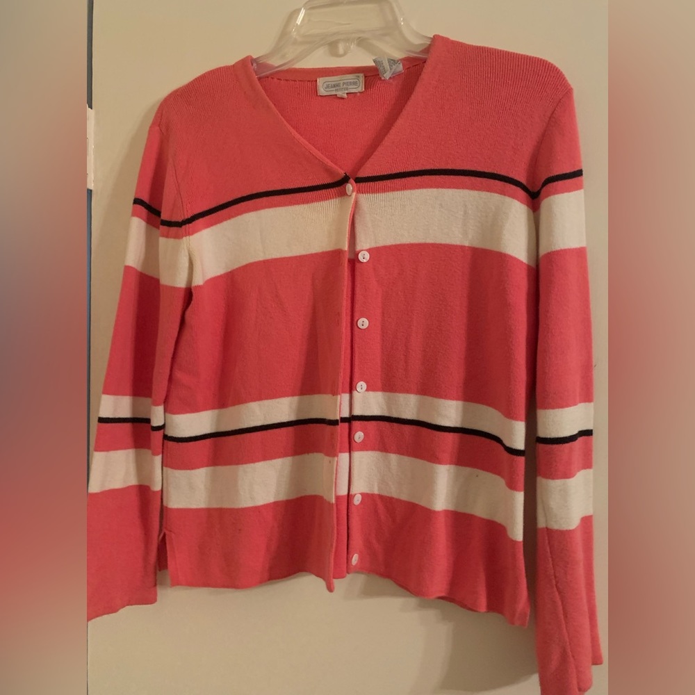 ❤️3/$20 Dark peach and black striped button up sweater